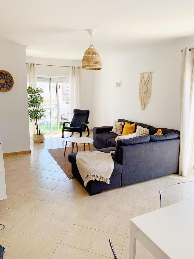 Albufeira Central Apartment, 10 Mins Walk To Beach Luaran gambar