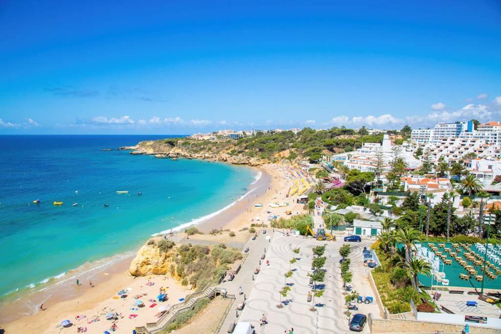 Albufeira Central Apartment, 10 Mins Walk To Beach Luaran gambar